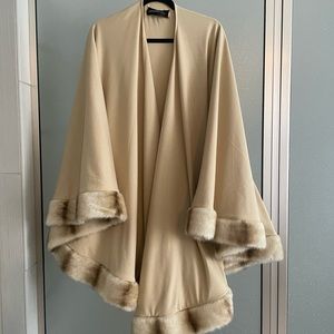 Beautiful taupe faux-fur lined shawl. Elegant & warm!